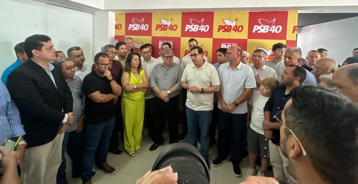 Agora: Raniery Paulino é oficializado pré-candidato de João Azevêdo em Guarabira
