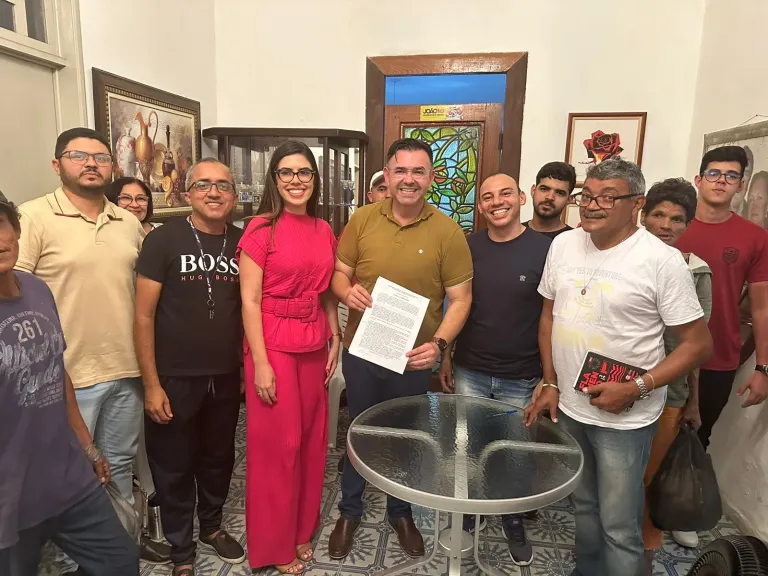 Raniery e Flávia se reúnem com agentes de saúde e firmam compromissos com a categoria