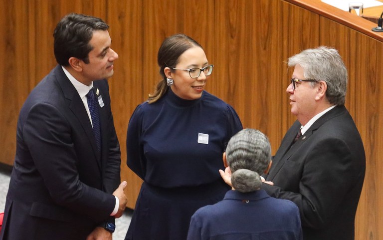 João Azevêdo prestigia posse de ministro paraibano Herman Benjamim na presidência do STJ