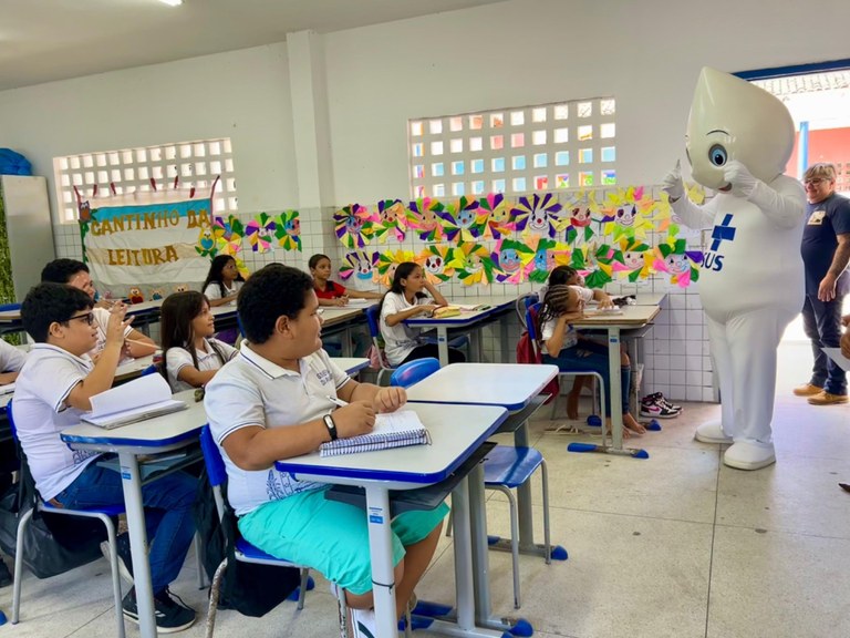 Saúde da Paraíba abre Semana de Vacinação nas escolas contra meningite e HPV em todo estado