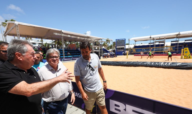 João Azevêdo abre o Paraíba Beach Games e destaca importância do evento no esporte, turismo e na economia paraibana