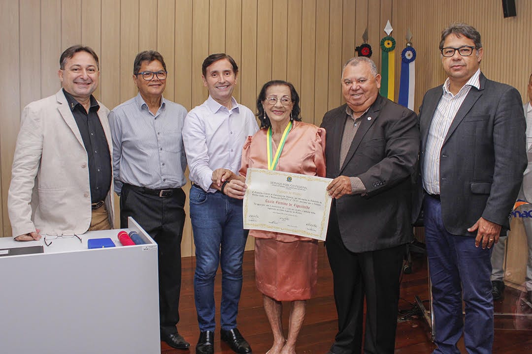 40 anos de história como corretora de imóveis: D. Ziza recebe dupla homenagem do Cofeci