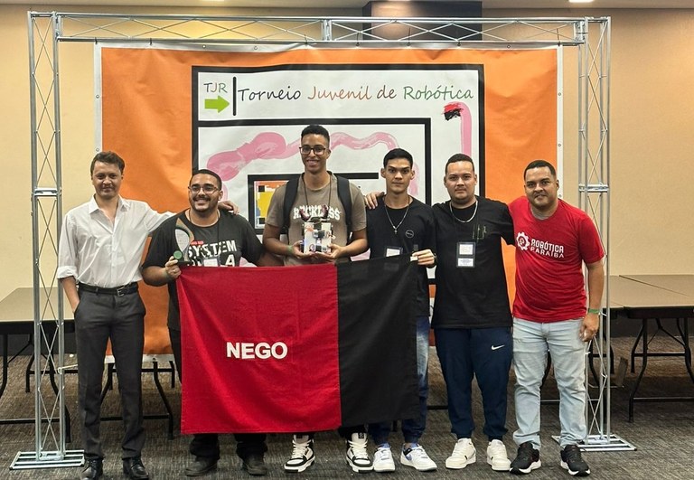 Estudantes do projeto Limite do Visível conquistam 1º Lugar no Torneio Juvenil de Robótica e vaga na etapa mundial