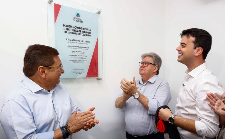 João Azevêdo entrega Hospital de Pocinhos, autoriza ampliação de serviços e fortalece regionalização da Saúde na Paraíba