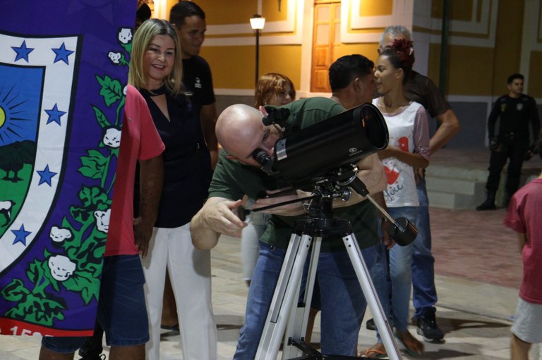 Último sábado do Salão do Artesanato terá observação do céu com telescópios produzidos por reeducandos do sistema prisional