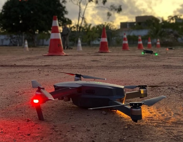 Pilotos de drones devem solicitar autorização de voo para dias de festa do pré-Carnaval