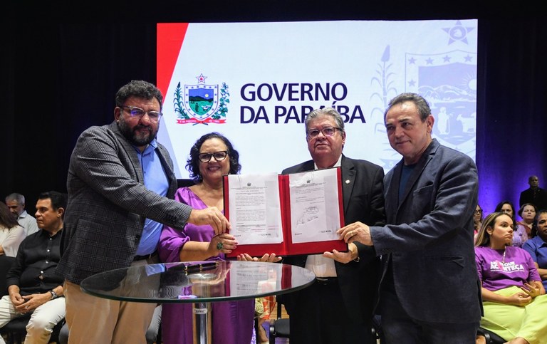 Governo da Paraíba lança edital de Apoio ao Protagonismo Científico de Mulheres e Meninas na Ciência