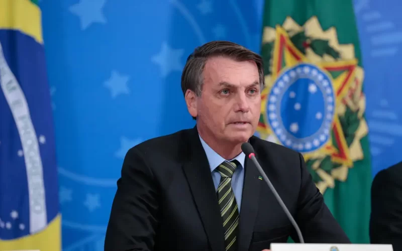 Prazo para defesa de Bolsonaro termina nesta quinta-feira