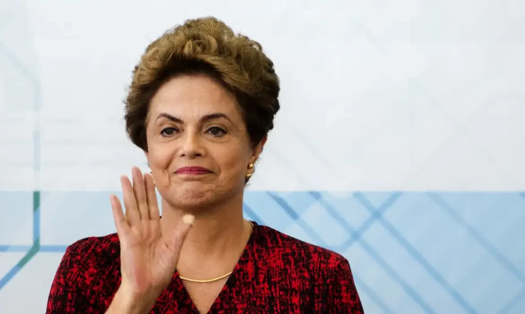 Dilma Rousseff é reeleita para comandar o Banco dos Brics por mais cinco anos Dilma Rousseff é reeleita para comandar o Banco dos Brics por mais cinco anos