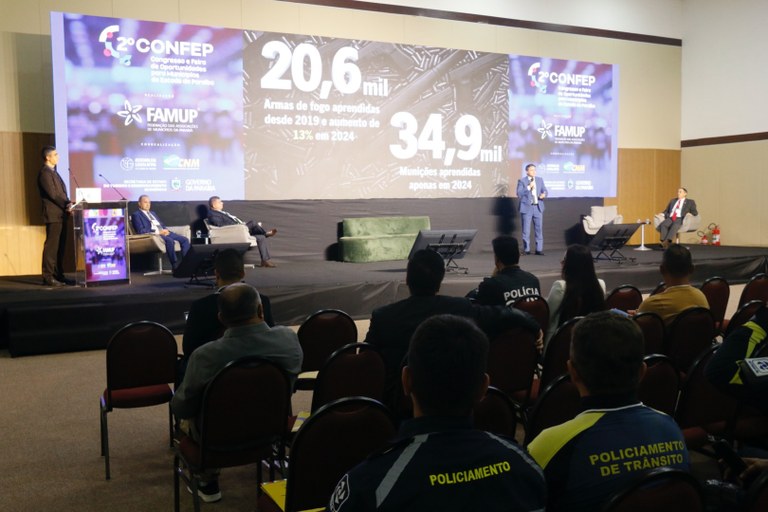 Governo apresenta ações de segurança e mobilidade no 2° Congresso dos Municípios da Paraíba Governo apresenta ações de segurança e mobilidade no 2° Congresso dos Municípios da Paraíba
