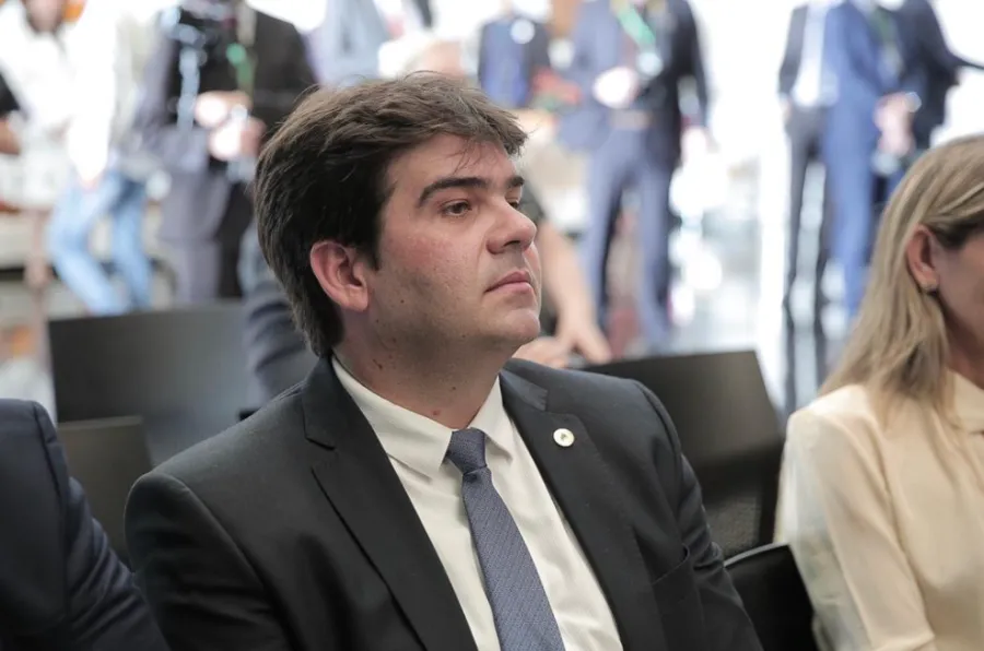 Deputado sobre federação do Solidariedade com o PSDB/Podemos: “definitivamente descartado”