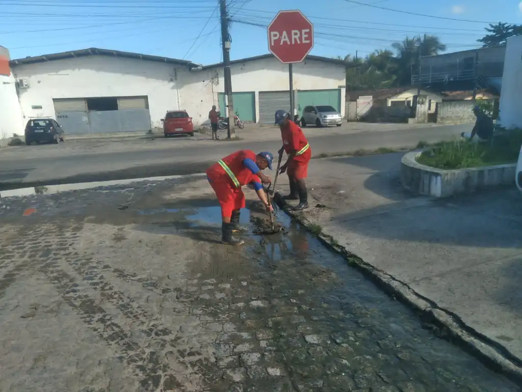 Seinfra começa semana com serviços de manutenção em mais de 30 bairros de João Pessoa Seinfra começa semana com serviços de manutenção em mais de 30 bairros de João Pessoa