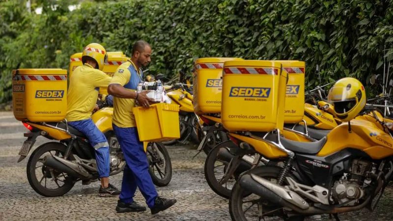 Correios lança plataforma online de vendas de celulares, eletrodomésticos e roupas