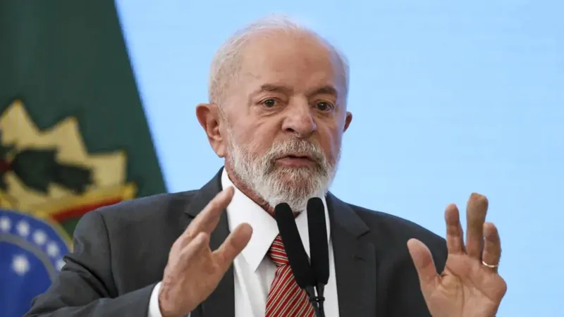 Lula realiza reunião ministerial para alinhar medidas e balanço do governo