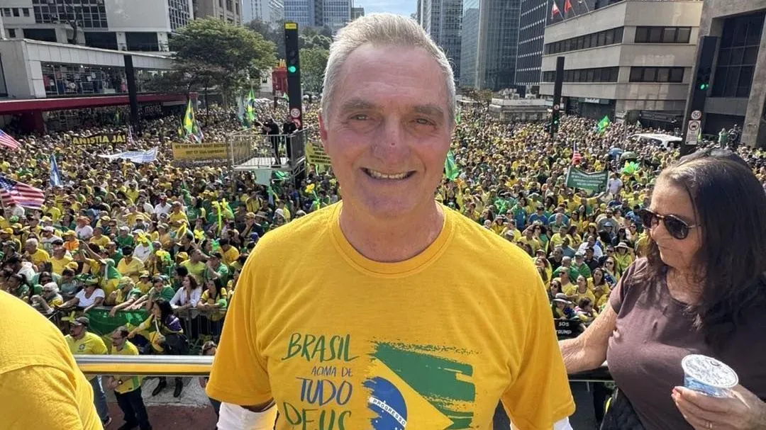 PL aposta em irmão de Bolsonaro como puxador de voto em SP