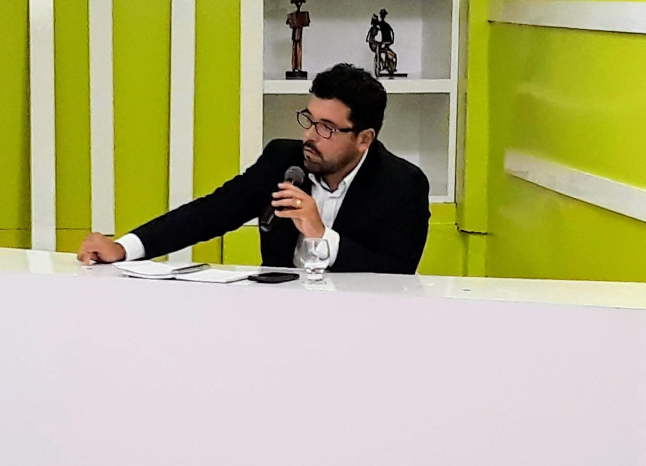 Um pequeno ensaio sobre filhos ingratos e outras coisas mais…