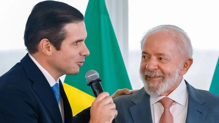 lula se reune com hugo motta faz novo apelo contra anistia e discute ampliacao da isencao do ir ate r 5 mil