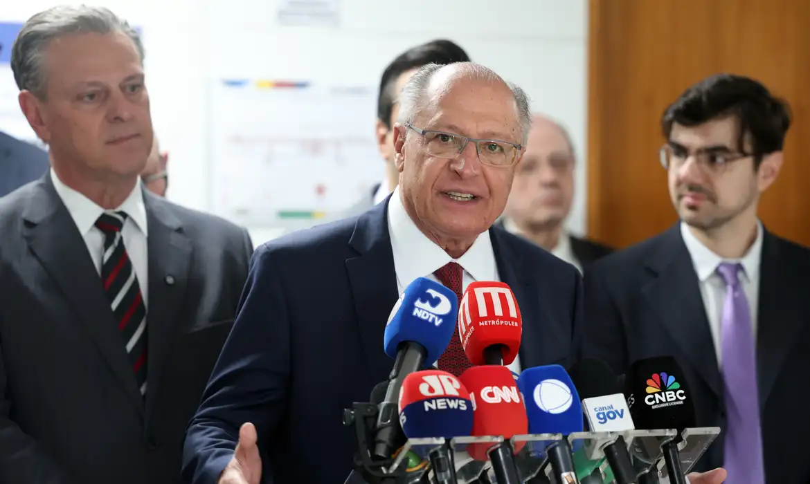 Alckmin: reunião de Lula e Trump destrava negociações técnicas