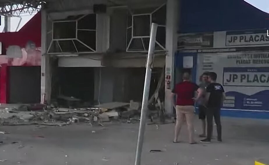 criminosos explodem cofre em posto de combustiveis em joao pessoa