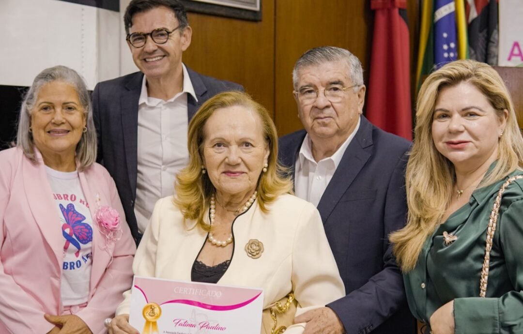 Fátima Paulino é homenageada em solenidade na Câmara Municipal de João Pessoa