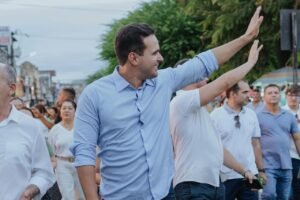 Em Guarabira, Lucas Ribeiro faz balanço da gestão e participa da tradicional Procissão de Nossa Senhora da Luz 1 em guarabira lucas ribeiro faz balanco da gestao e participa da tradicional procissao de nossa senhora da luz