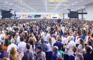 Lucas Ribeiro participa do encerramento do Crescer em Campina Grande com público recorde no Centro de Convenções 3 lucas ribeiro participa do encerramento do crescer em campina grande com publico recorde no centro de convencoes 2