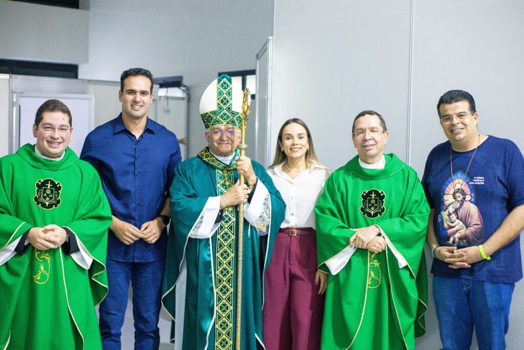 Lucas Ribeiro participa do encerramento do Crescer em Campina Grande com público recorde no Centro de Convenções 11 lucas ribeiro participa do encerramento do crescer em campina grande com publico recorde no centro de convencoes 3