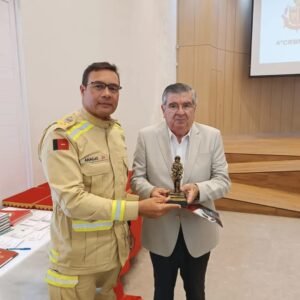 Roberto Paulino é homenageado pelo Corpo de Bombeiros da Paraíba