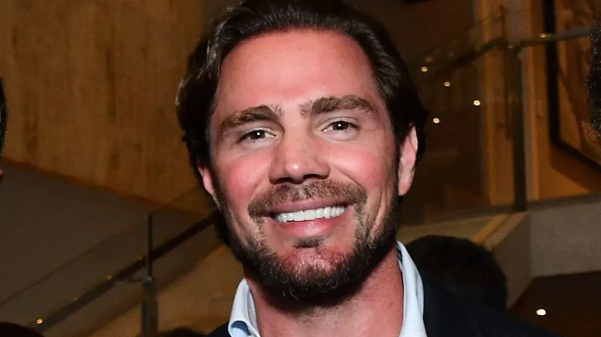 STF inicia julgamento e Mendonça vota para manter prisão de Vorcaro