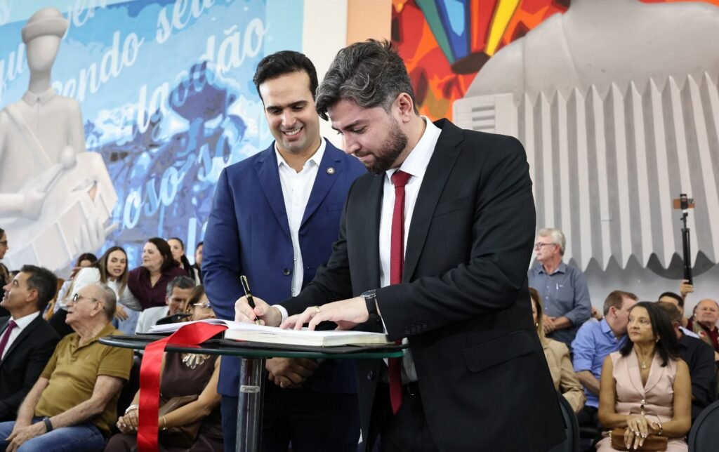 governador lucas ribeiro empossa novos secretarios e destaca compromisso com ritmo de entregas a populacao da paraiba