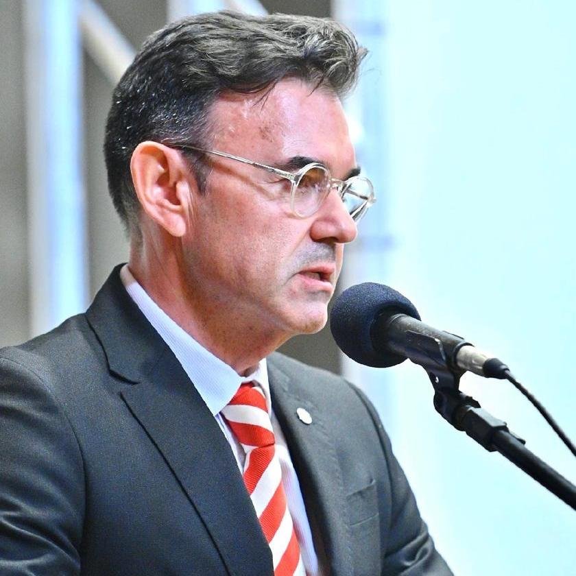 Raniery Paulino apoia novas regras para publicidade de bets e alerta para avanço da dependência em apostas no Brasil